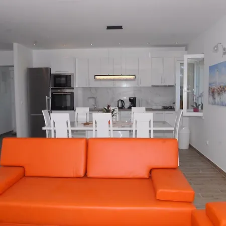 Mambo Holiday home *