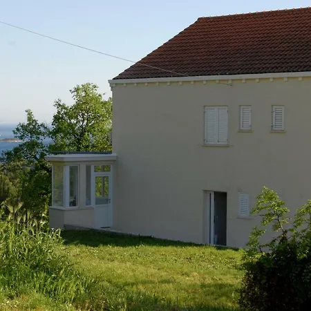 Nyaraló Mambo Mlini