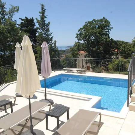 Holiday home Mambo *