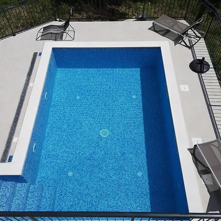 Mambo Holiday home *